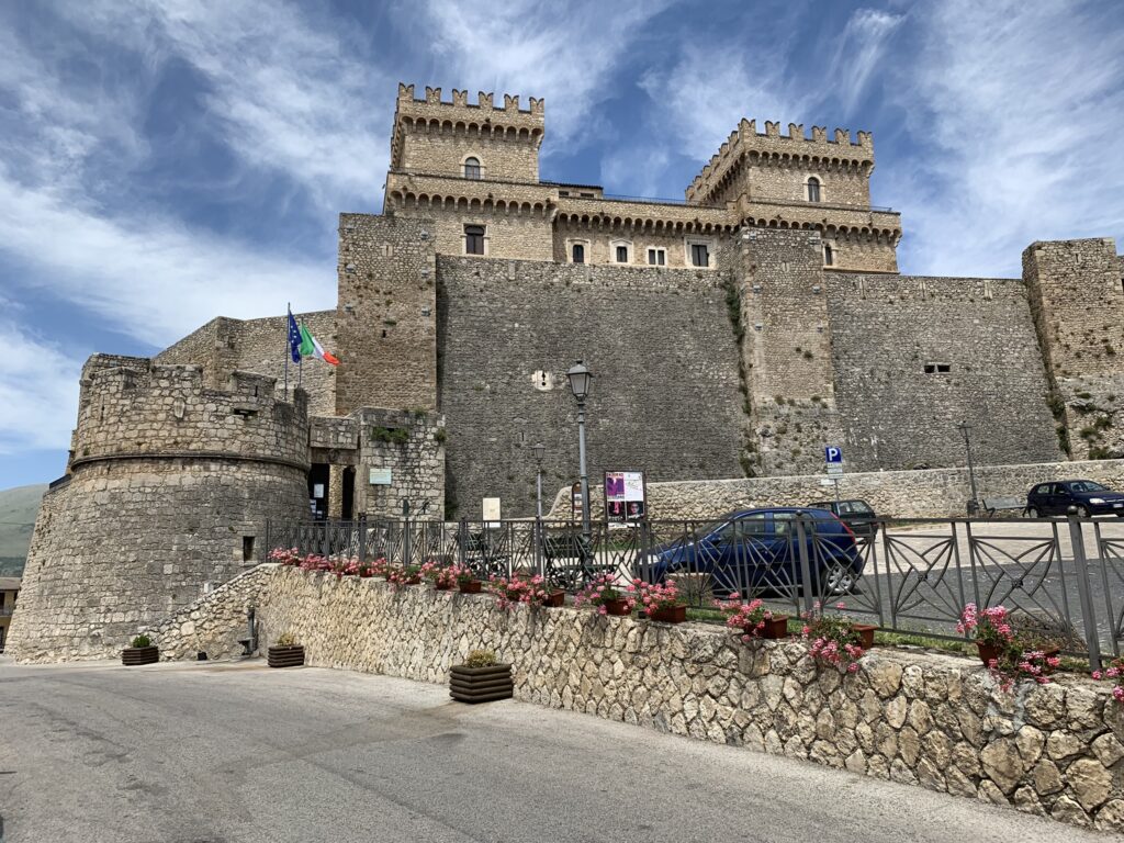 Castello Piccolomini